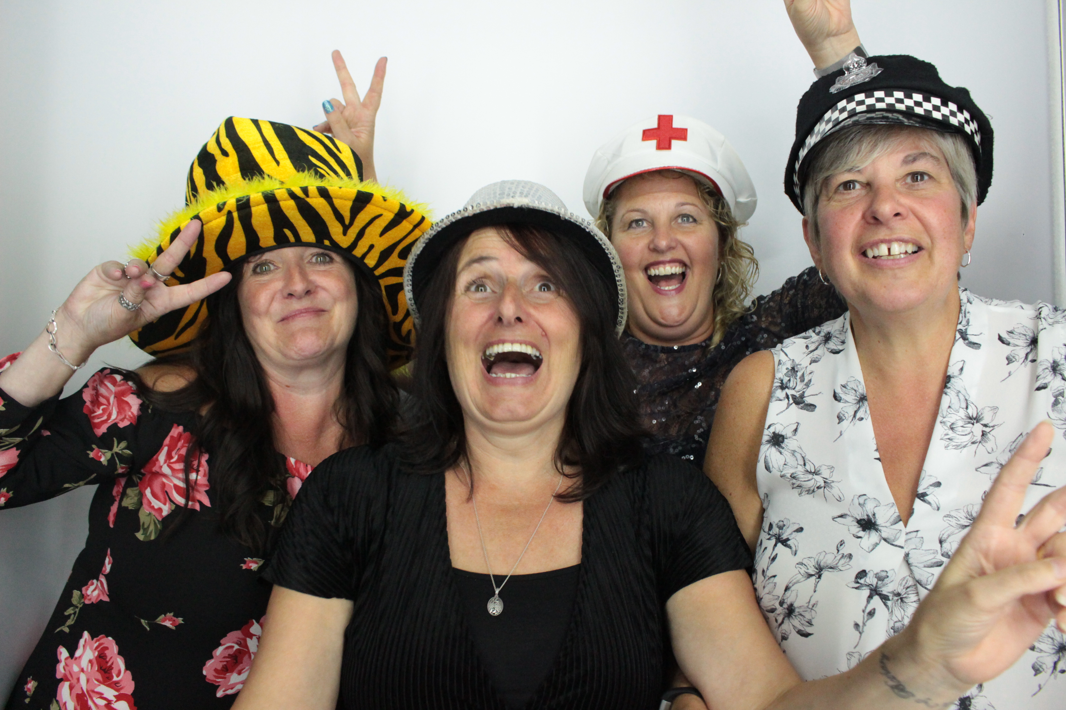 Martin & Colleen’s Joint 50th | View more photos from the event at gallery.myphotoboothexperience.co.uk/u/MyPhotoBoothExperienceLtd/Martin-Colleen’s-Joint-50th